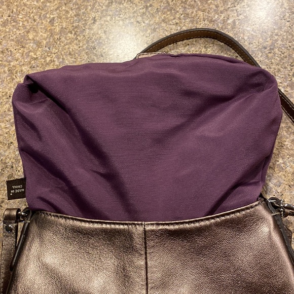 Coach Crossbody Leather Small Bag The Color is Possibly a Bronze or a Gold Color - Picture 14 of 17